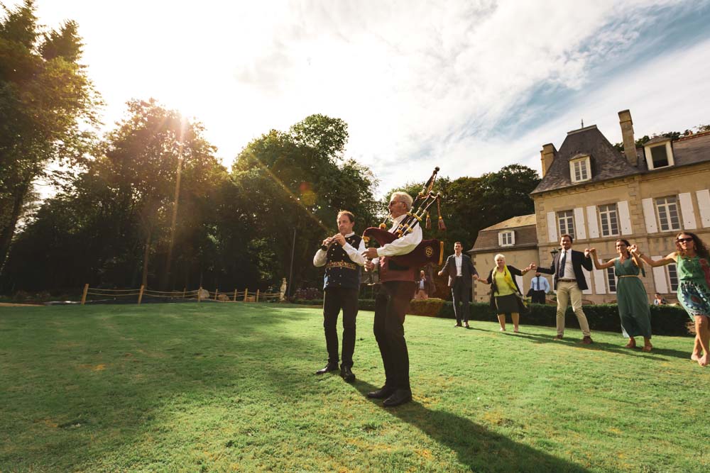 Musique Bretonne au chateau de Kerezellec Mariage Mixte Bretagne Autriche