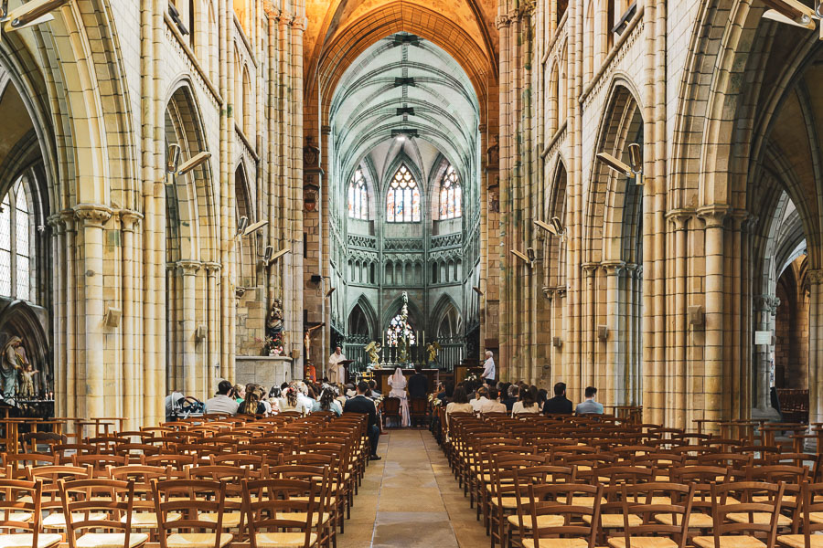 cérémonie religieuse dans Cathédrale Saint-Paul-Aurélien de Saint-Pol-de-Léon