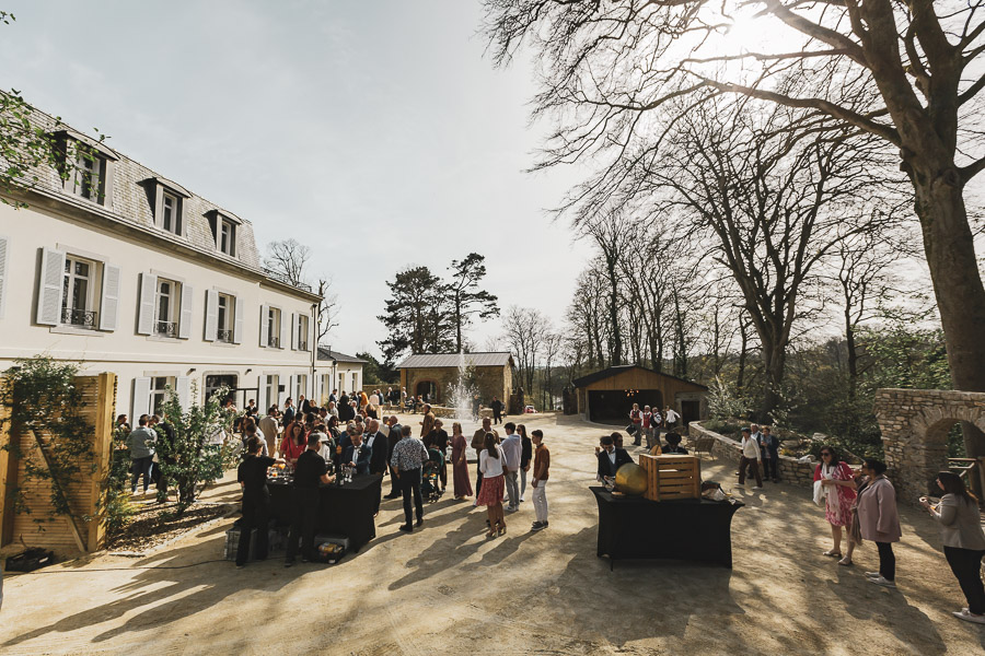 Ambiance chic et décontractée pour le cocktail au manoir de Kerleguer