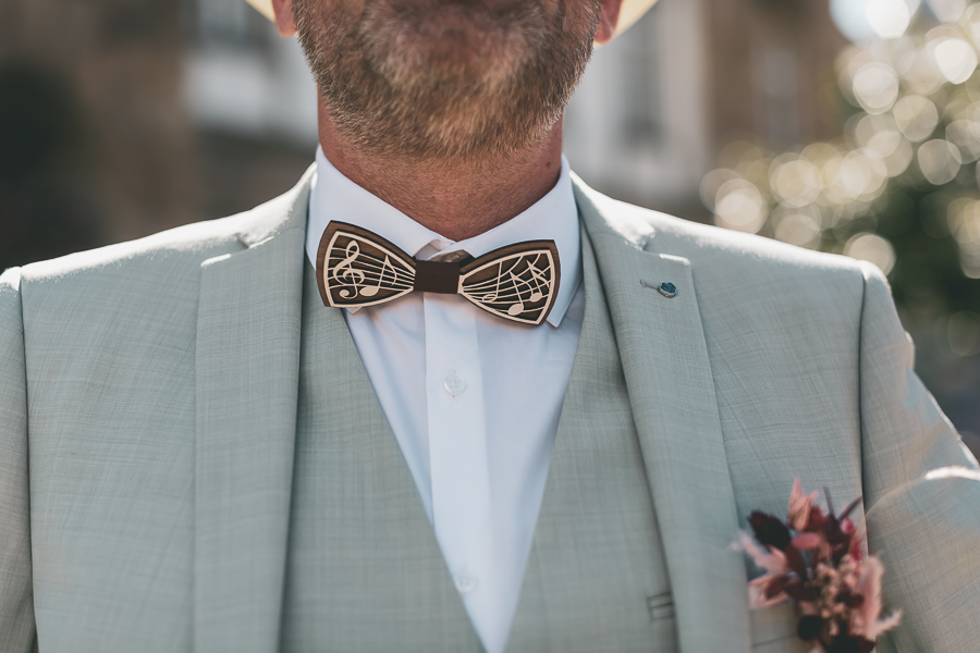 noeud papillon en bois thème musique original et fun