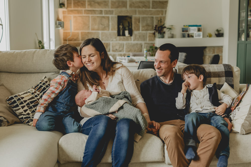 seance photo naissance en famille a domicile chaleureux lannion